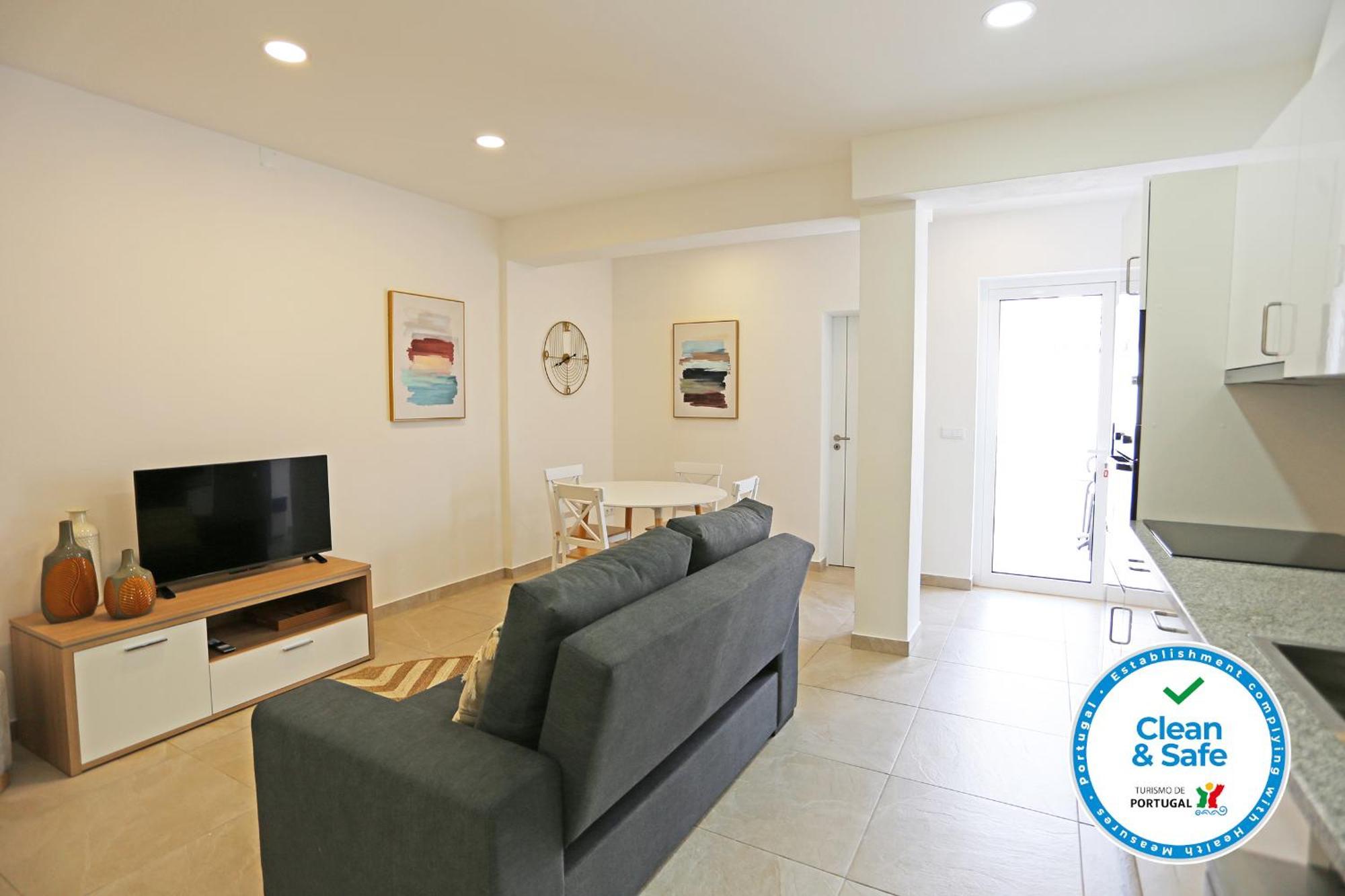 B88 - Mendonca Street Apartment Lagos